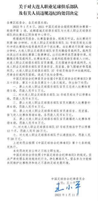 飞机上的瓦西里已经不敢再看电脑上回传的数据，因为他很清楚，一两秒钟之后，叶辰的心率就会迅速下降，直到降为零。